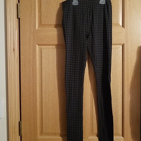 Leggings - Picture 1 of 2